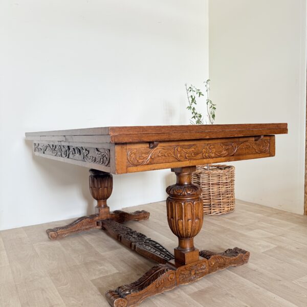Stół antyczny na zdobionych nogach – styl klasztorny, drewno, unikat vintage